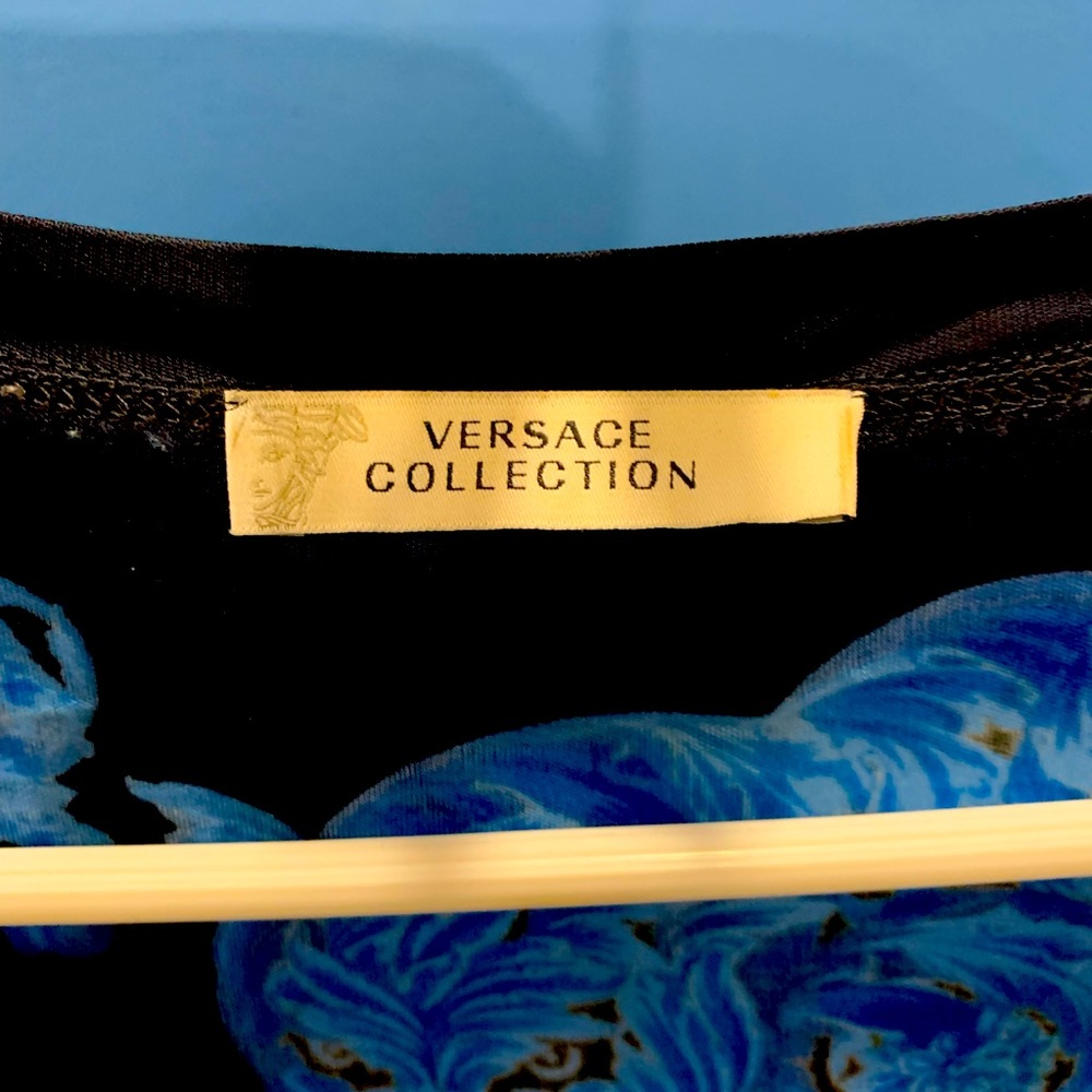 Versace T Shirt Black with Blue flower cats